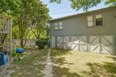 1630 Mistletoe Boulevard #B, Fort Worth, TX 76104 - Photo 25