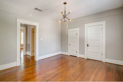 1630 Mistletoe Boulevard #B, Fort Worth, TX 76104 - Photo 13