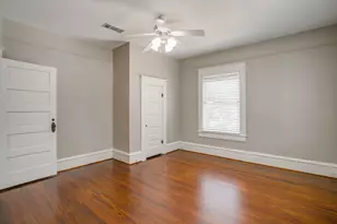 1630 Mistletoe Blvd, Fort Worth, TX 76104 - Photo 9