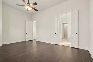 12236 Curry Creek Dr, Frisco, TX 75035 - Photo 17