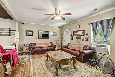 1060 County Road 4360, Decatur, TX 76234 - Photo 5