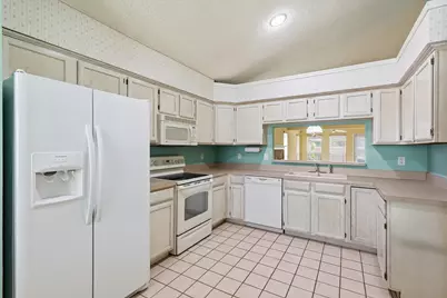 2703 Old English Court, Euless, TX 76039 - Photo 7