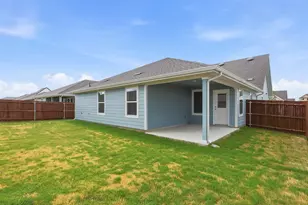 718 Orchid Wy, Pilot Point, TX 76258 - Photo 17