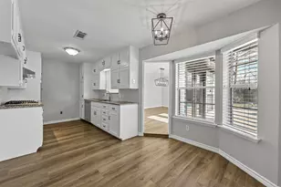 3108 Shady Brook Dr, Bedford, TX 76021 - Photo 5