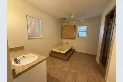 4608 Oak Knoll Street, Abilene, TX 79606 - Photo 15