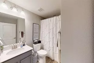 945 Hidden Eddy Dr, McKinney, TX 75071 - Photo 19