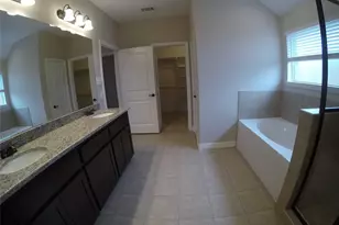 116 Frank St, Greenville, TX 75402 - Photo 13