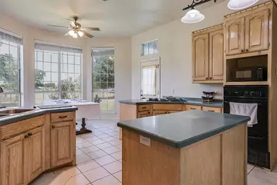 6712 Sundance Circle, Joshua, TX 76058 - Photo 9