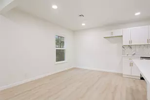 1029 N 45th St, Waco, TX 76710 - Photo 11