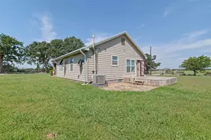 3200 Co Rd 155, Whitesboro, TX 76273 - Photo 17