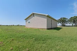 3200 Co Rd 155, Whitesboro, TX 76273 - Photo 19