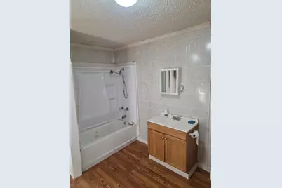 916 West Avenue B, Rosebud, TX 76570 - Photo 13