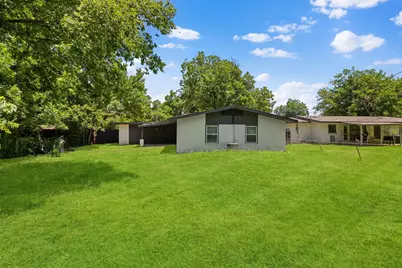 2420 Cloverdale Street, Arlington, TX 76010 - Photo 17