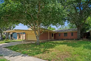 6641 Fair Meadows Dr, Watauga, TX 76148 - Photo 1
