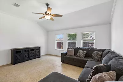 333 Pin Cushion Trail, Burleson, TX 76028 - Photo 7