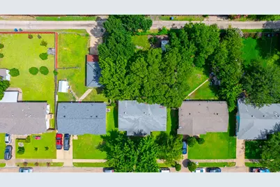 301 W Ridgewood Drive, Garland, TX 75041 - Photo 17