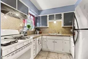 301 W Ridgewood Dr, Garland, TX 75041 - Photo 11