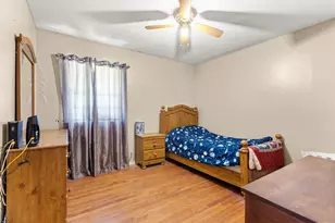 301 W Ridgewood Dr, Garland, TX 75041 - Photo 7