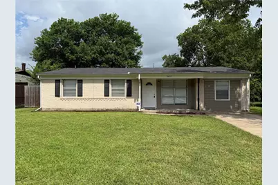 4437 Scottsdale Drive, Mesquite, TX 75150 - Photo 1