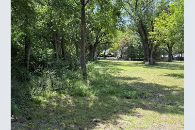 901 S Bryant Avenue, Sherman, TX 75092 - Photo 9