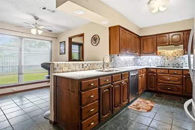 35 Hickory Hills Boulevard, Hickory Creek, TX 75065 - Photo 9