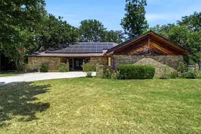 35 Hickory Hills Boulevard, Hickory Creek, TX 75065 - Photo 1