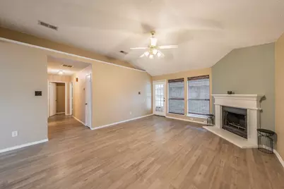 10212 Brea Canyon Road, Fort Worth, TX 76108 - Photo 15