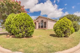 10212 Brea Canyon Rd, Fort Worth, TX 76108 - Photo 3