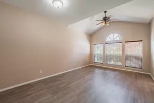10212 Brea Canyon Rd, Fort Worth, TX 76108 - Photo 5