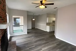 805 Melville Dr, Arlington, TX 76015 - Photo 5