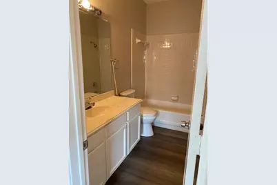 805 Melville Drive, Arlington, TX 76015 - Photo 7