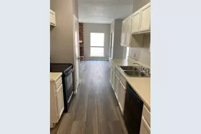 805 Melville Drive, Arlington, TX 76015 - Photo 13