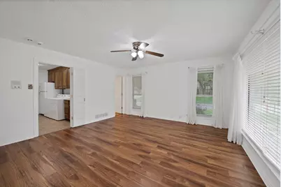 1008 Loch Lomond Drive, Arlington, TX 76012 - Photo 27
