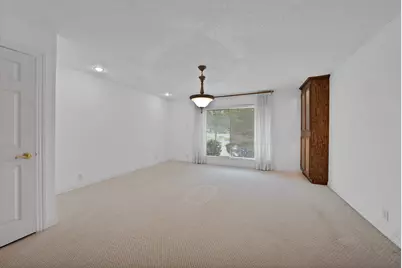 1008 Loch Lomond Drive, Arlington, TX 76012 - Photo 17