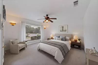 1008 Loch Lomond Drive, Arlington, TX 76012 - Photo 11