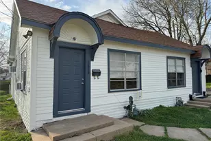 1613 Park St, Commerce, TX 75428 - Photo 1