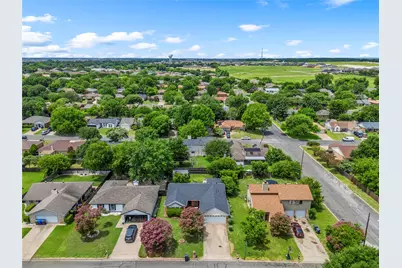 2105 Real Drive, Waco, TX 76712 - Photo 33