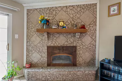 2105 Real Drive, Waco, TX 76712 - Photo 5