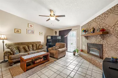 2105 Real Drive, Waco, TX 76712 - Photo 9