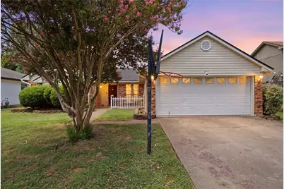 2105 Real Drive, Waco, TX 76712 - Photo 1