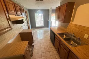 7204 Ridge Rd, Fort Worth, TX 76133 - Photo 5