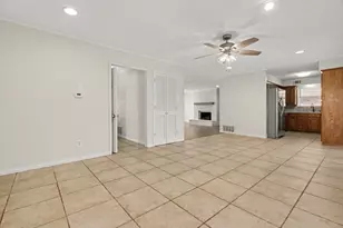 1303 Charleston Dr, Garland, TX 75041 - Photo 5