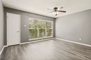 2535 Wedglea Dr, Dallas, TX 75211 - Photo 13