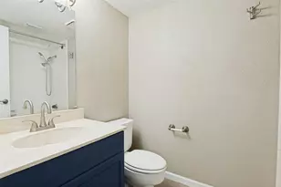 2535 Wedglea Dr, Dallas, TX 75211 - Photo 17
