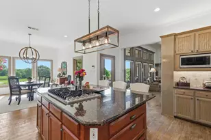 241 Pinnacle Peak Ln, Weatherford, TX 76087 - Photo 23
