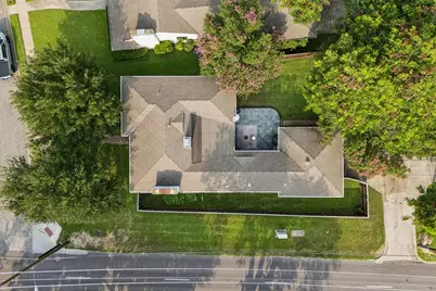 6402 Vanderbilt Avenue, Dallas, TX 75214 - Photo 11