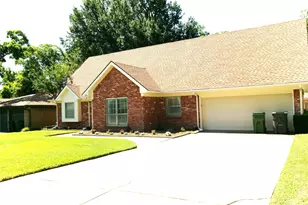1208 Academy Dr, Arlington, TX 76013 - Photo 3