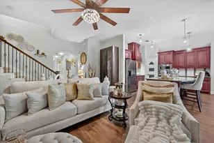 5011 Lake Park Dr, Mansfield, TX 76063 - Photo 9