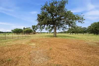 19519 Fm 205, Bluff Dale, TX 76433 - Photo 37