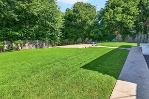 1600 Royal Oaks Dr, Waco, TX 76710 - Photo 31